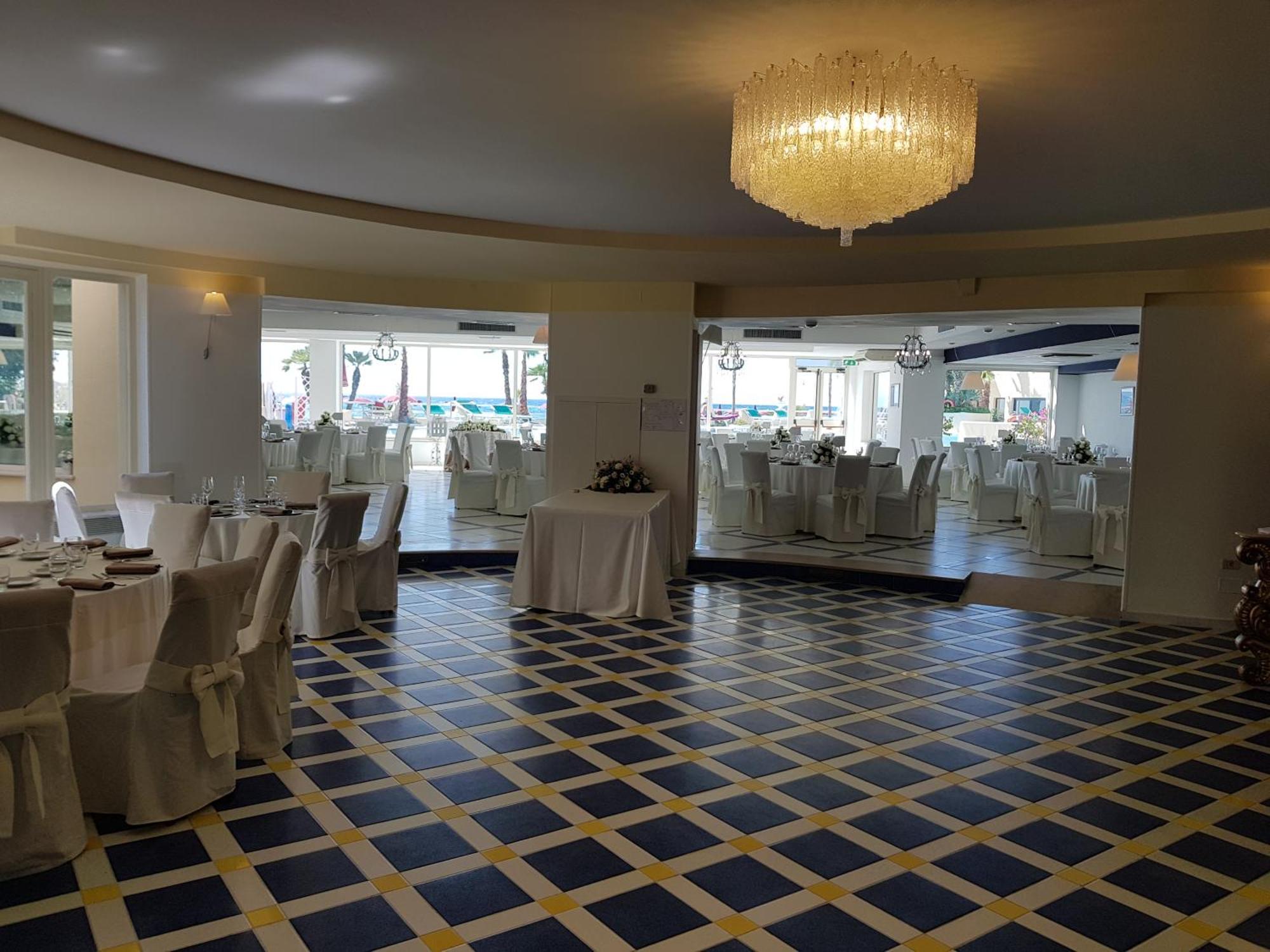 Hotel La Playa Сперлонга Экстерьер фото