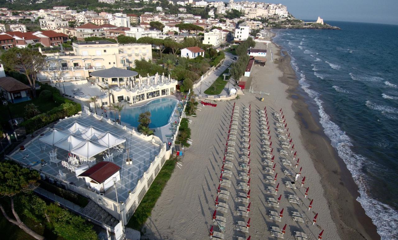 Hotel La Playa Сперлонга Экстерьер фото